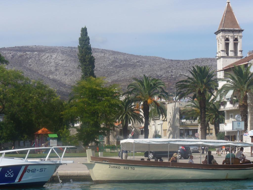 Apartments Zdravko Trogir Extérieur photo