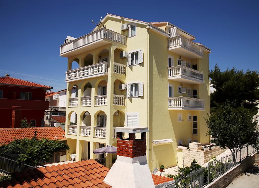 Apartments Zdravko Trogir Extérieur photo